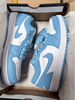 Skate shoes wholesale directly from the warehouse.