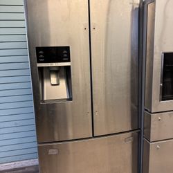 SAMSUNG FRENCH DOOR REFRIGERATOR  Delivery Available For Small Fee 🚛