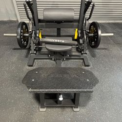 Hip Thrust Machine