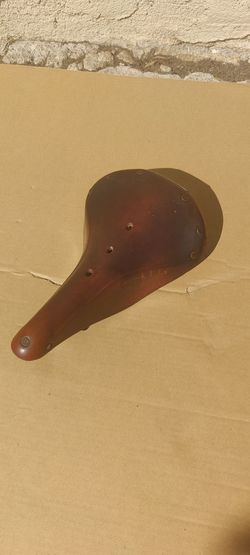 Used Brooks B17