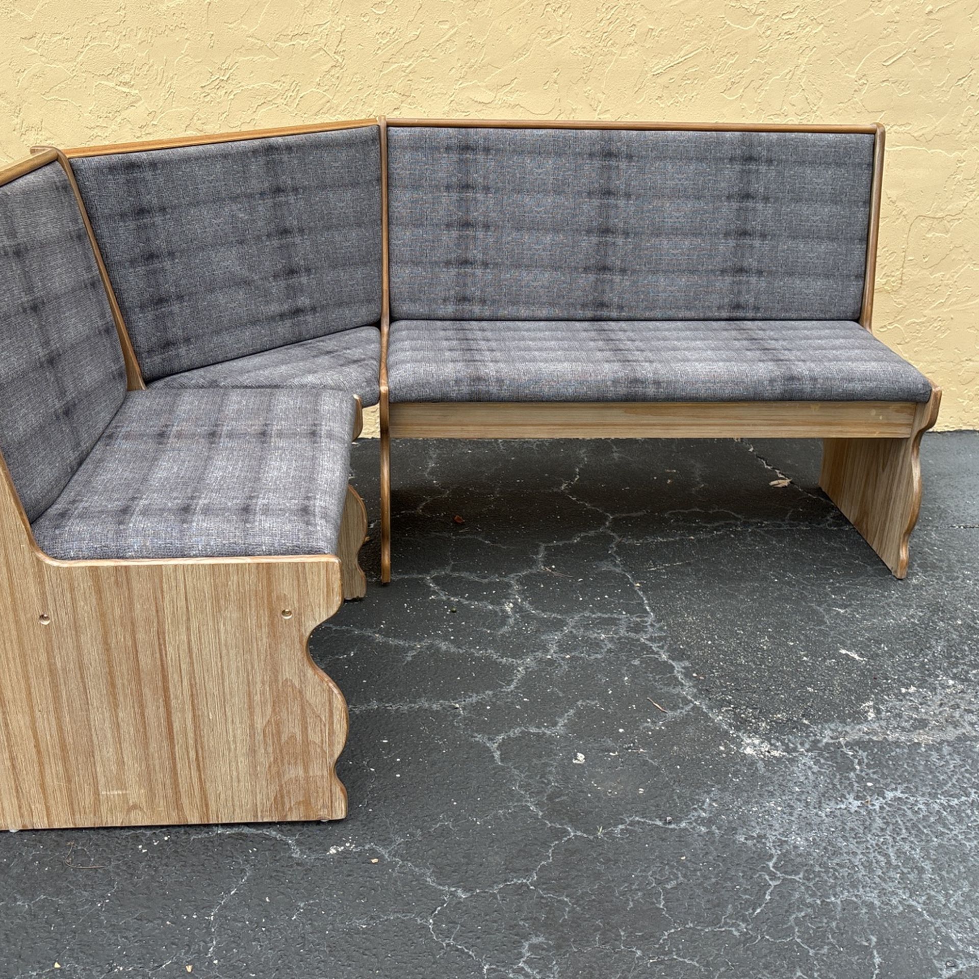 Breakfast Nook Bench