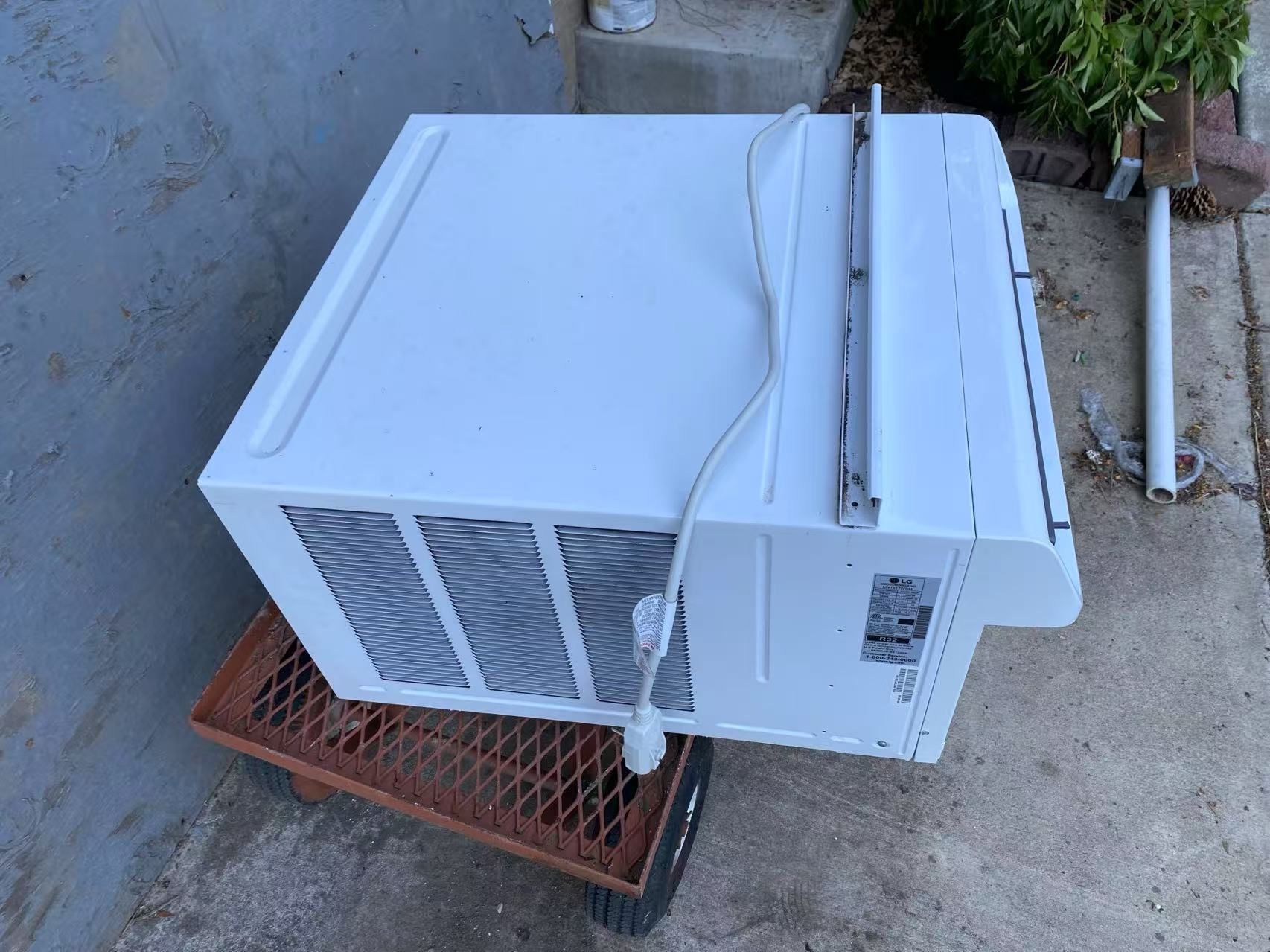 Used Air Conditioner