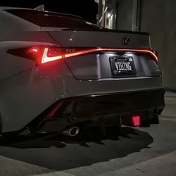 2023 Lexus IS 350 Diffuser