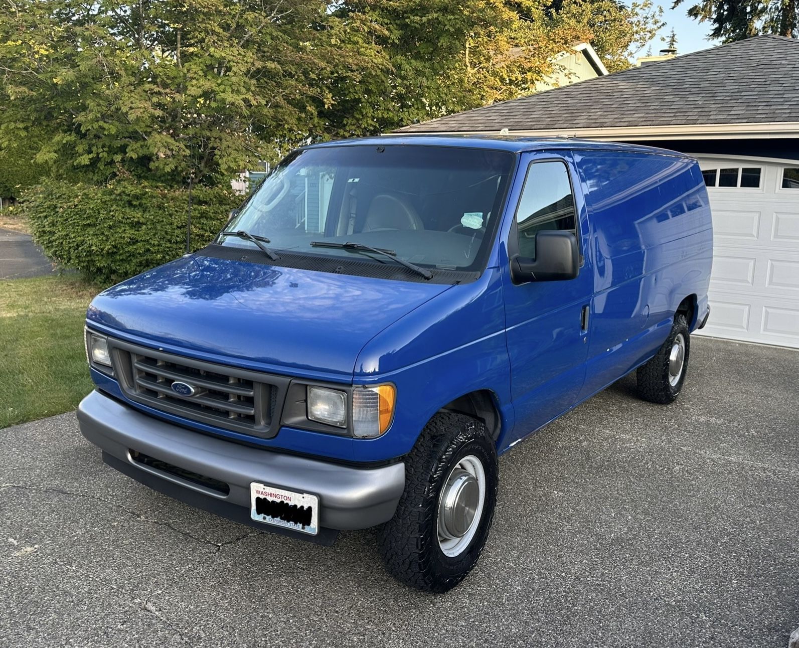 2003 Ford E-250