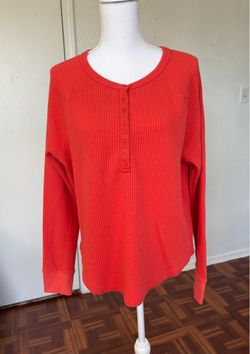 GAP Women’s Orange long sleeve waffle knit size medium tall