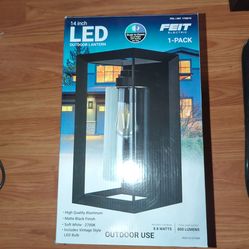 Feit LED Coach Lantern