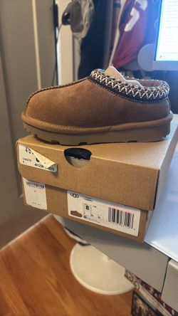 Ugg Tasman