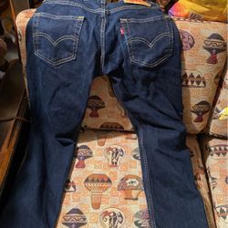 Levi’s Size 28 30 