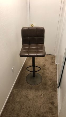 Bar Stool Chair. Kitchen Counter Table.