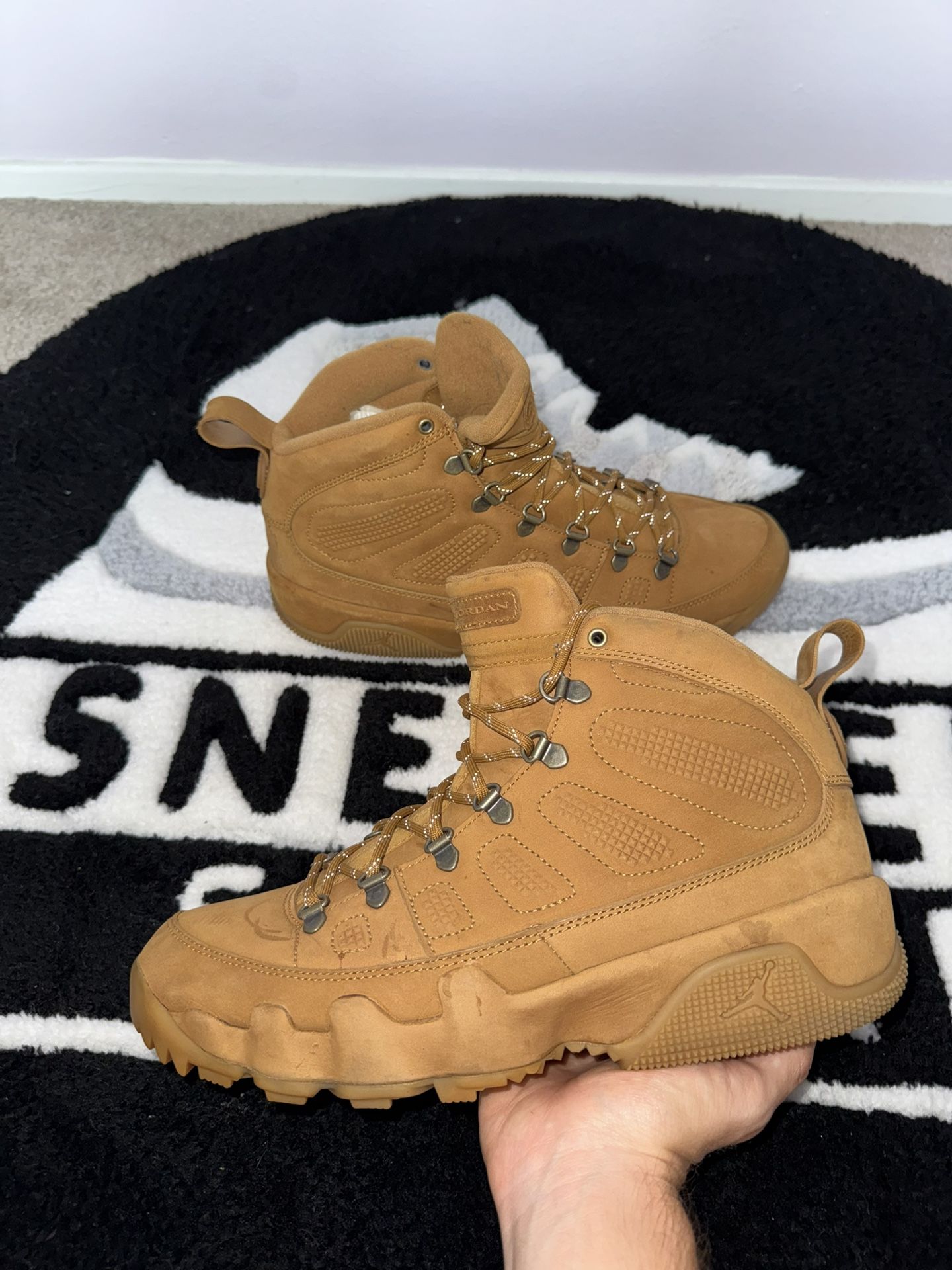 Jordan 9 Retro Boot NRG Wheat 2018 (Size 10.5)