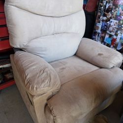 Recliner $80