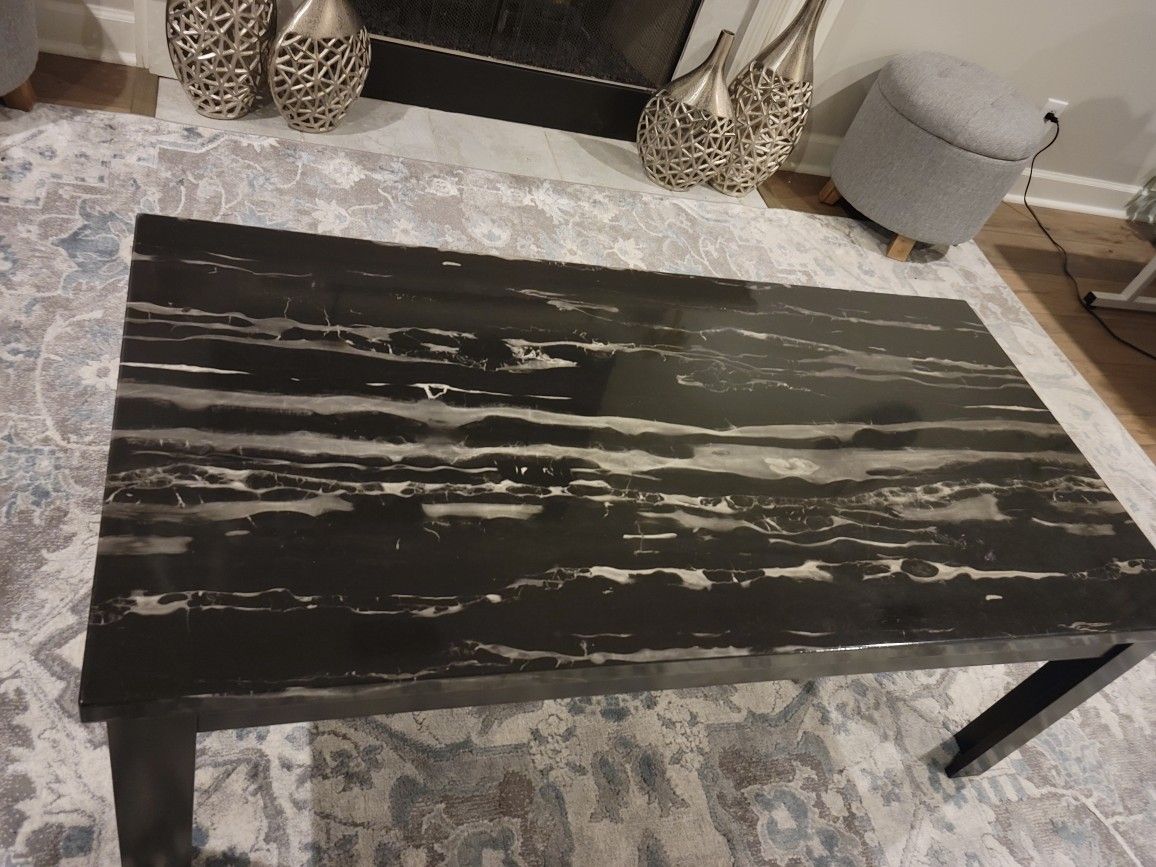 Coffee  Table  With 2 end Table 