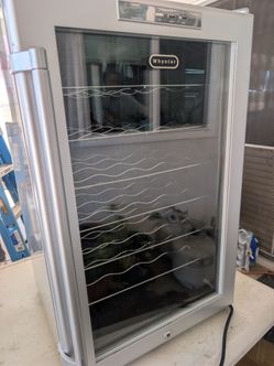 Whynter 28 bottle wine refrigerator
