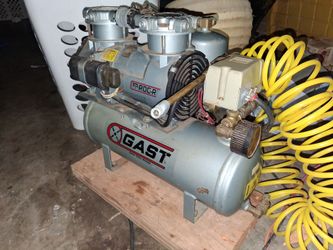 Gast RAA-P121-GB Oil-less Air Compressor