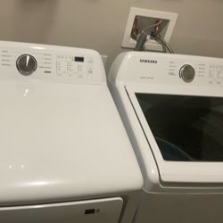 SAMSUNG Washer and Dryer *LESS THAN 1 Year’s Use*