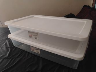 Sterilite Plastic Containers (2)
