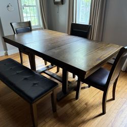 Sell Or Trade: Large Table With Folding Leaf And Chairs 