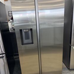 Refrigerator 
