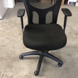 Hydraulic super comfortable strong desk chair