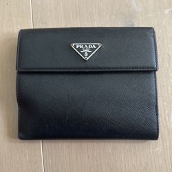 Prada Wallet 