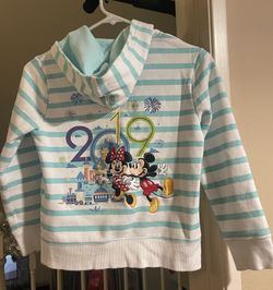 Disney Sweater - Girl Size M