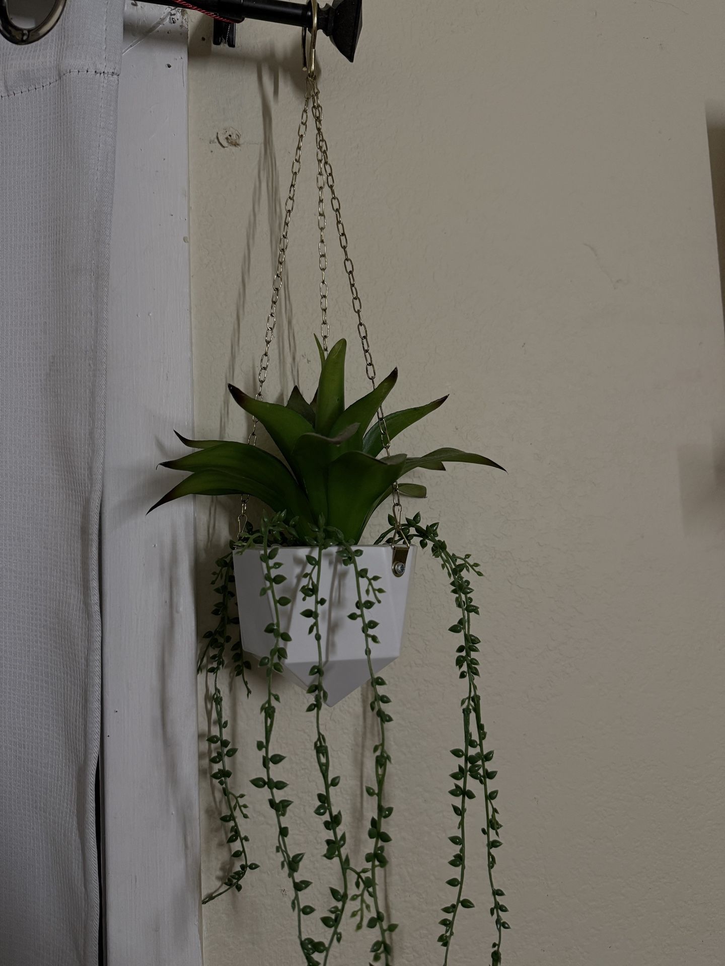 Fake hanging plant
