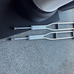 Adjustable Crutches