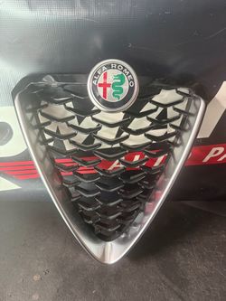 2016-2020 Alfa Romero Grille