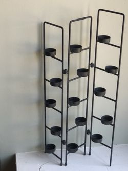 Tea light candle holder