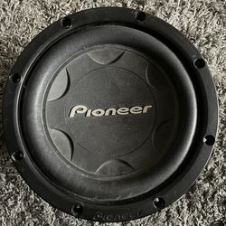 Pioneer  TS-W306DVC 12" 1000W Dual 4-Ohm Subwoofers