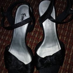 Womens Black Dress Shoes~Size 6.5 Wide