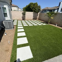 Artificial turf And Step Stones