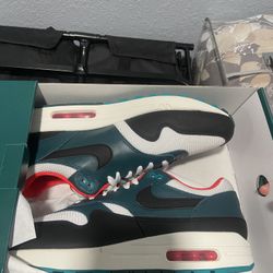 Air Max Lebron Liverpool