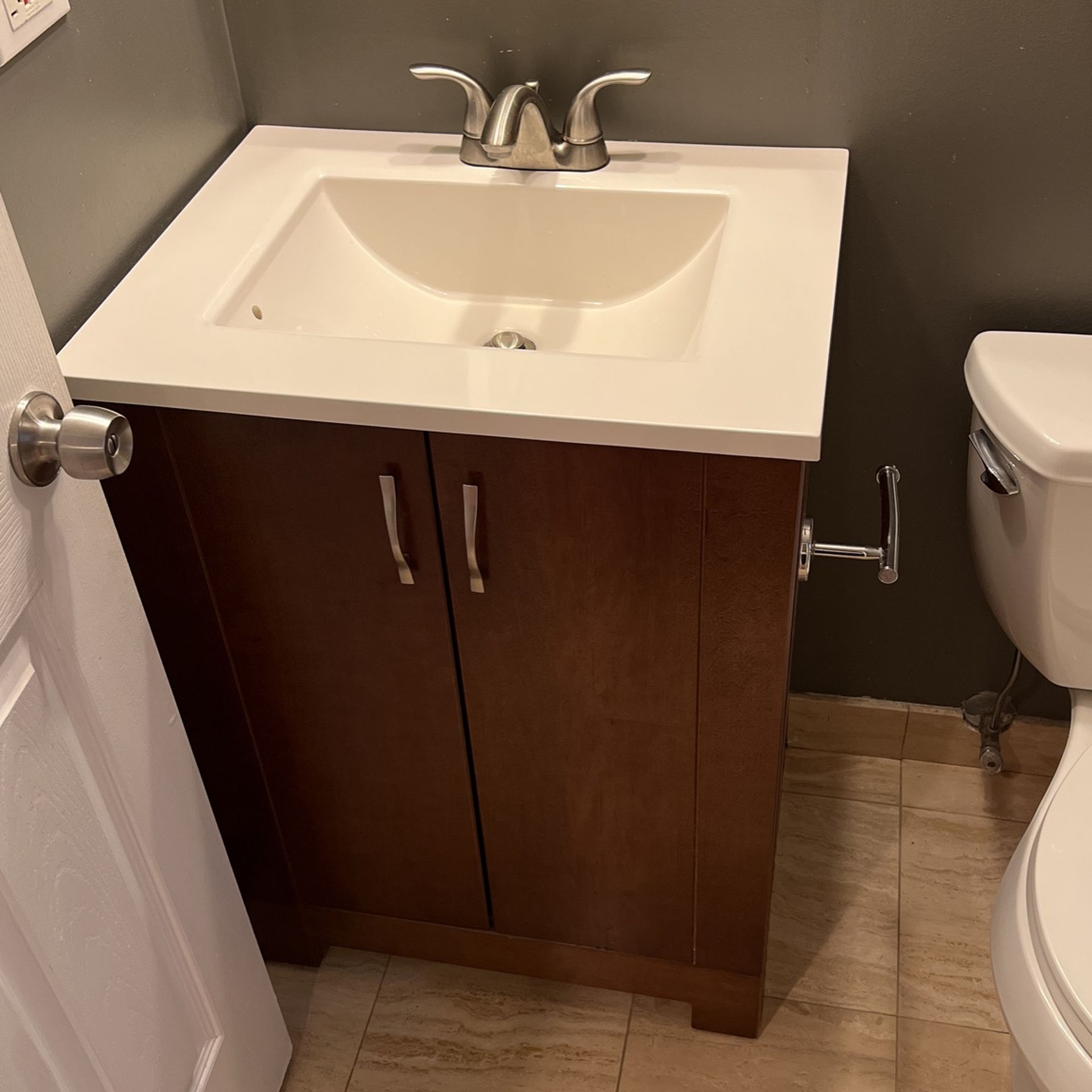 Bathroom vanity