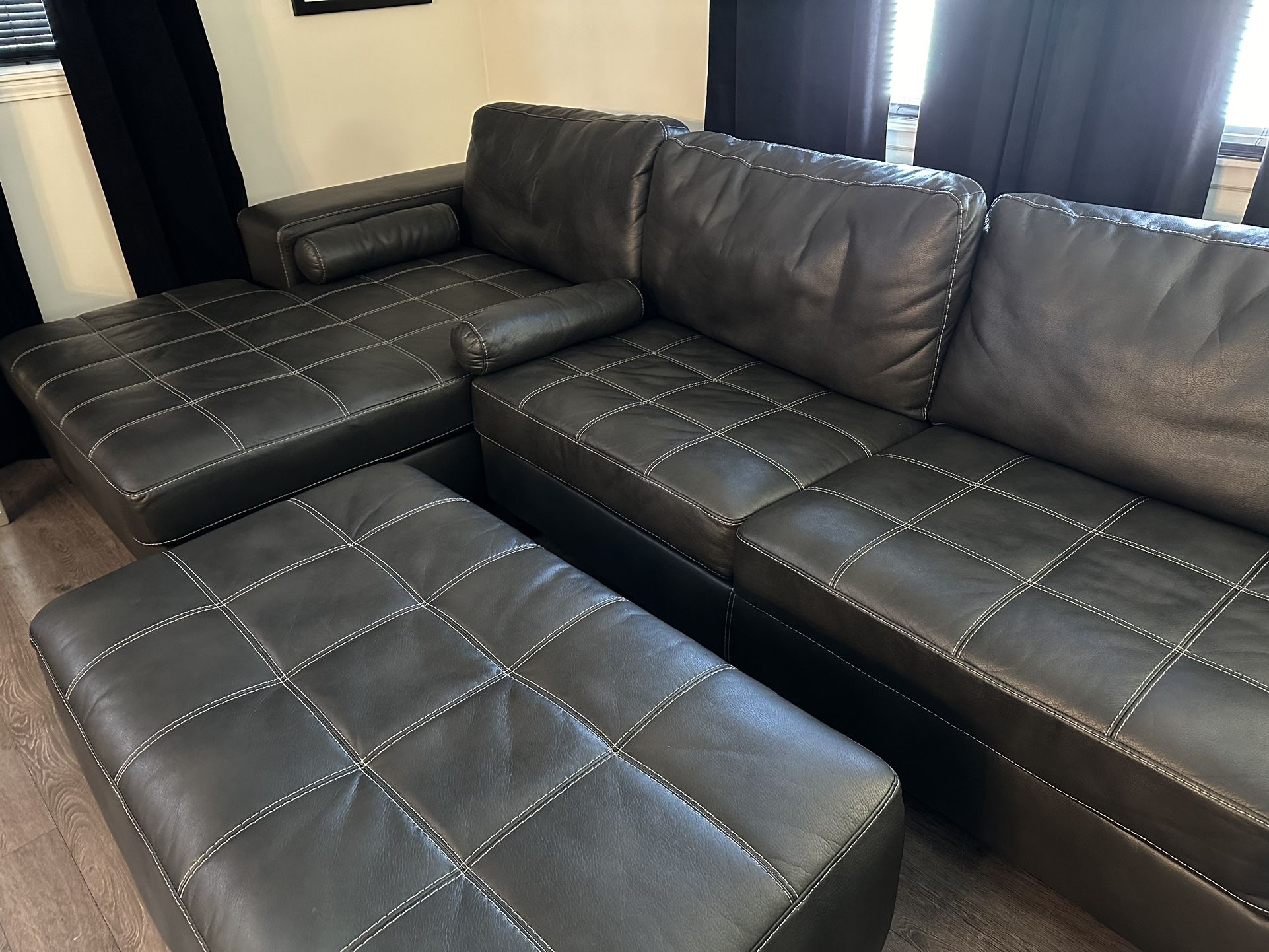 Oversized Couch 6ft Long