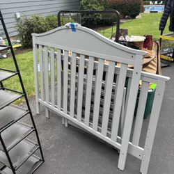 Cribs 