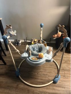 Baby bouncer