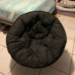 Black Moon Chair 