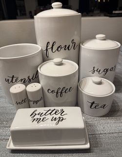 Threshold Canister Set