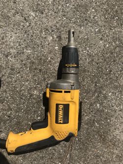 Dewalt