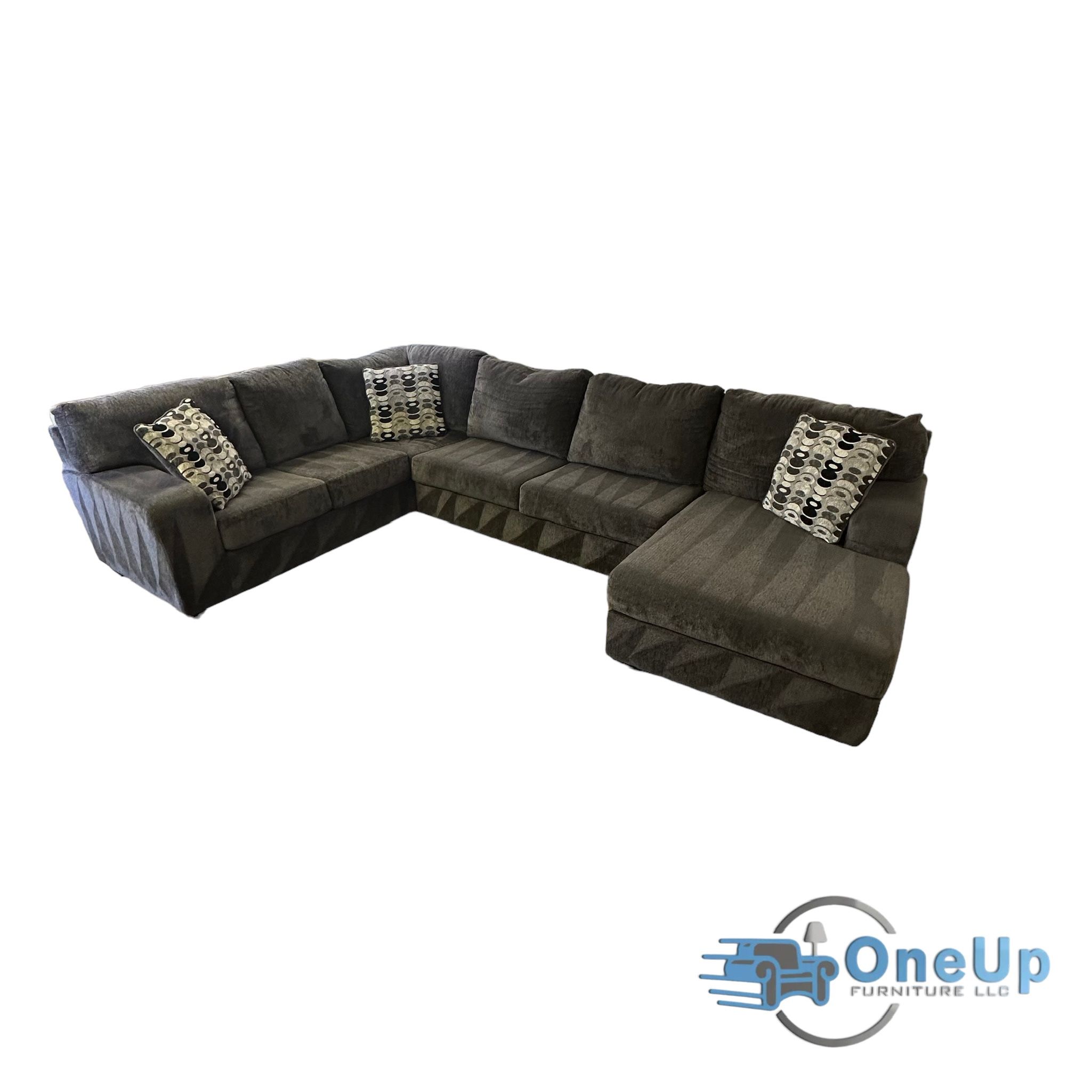 Gray 3-Piece Sectional Sofa Couch **FREE DELIVERY**