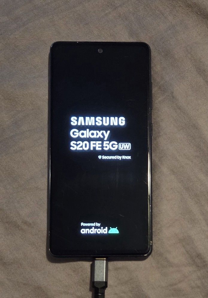 Samsung Galaxy S20 FE 5G UW SM-G781V Verizon Reboots For Parts