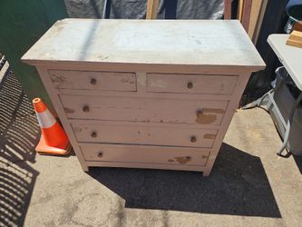 All pine wood 5 drawer dresser