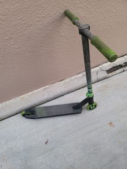 Madd Gear Scooter