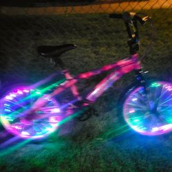 20 inch BMX bike with lighted rims - Dual hand brakes - Like new