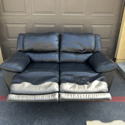 Recliner Loveseat 