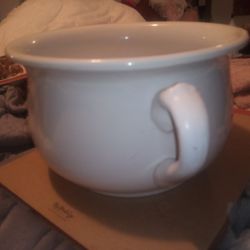 1800s Chamber Pot