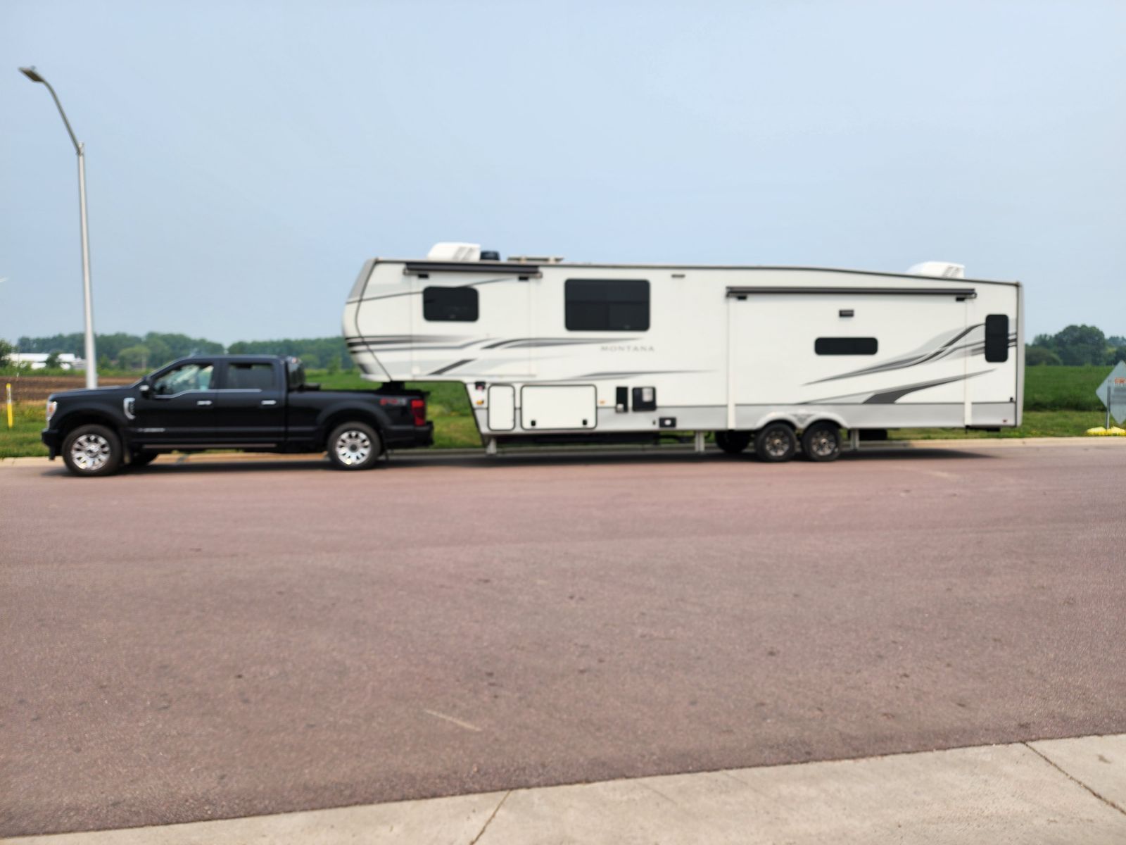 2022 Montana 3781RL Legacy Fifth Wheel