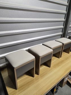 New small leather cover stools
Very sturdy and strong new condition
They come 2 different sizes 