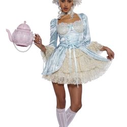 Trick-Or-Treatz Marie Antoinette